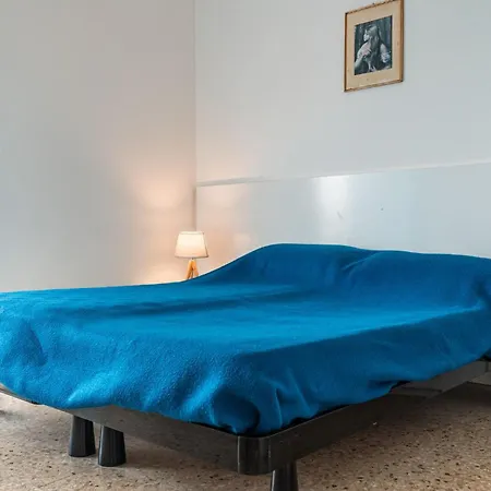 Side Sea View Flat For 6 Guests Near Appartamento *